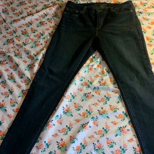 Skinny jeans